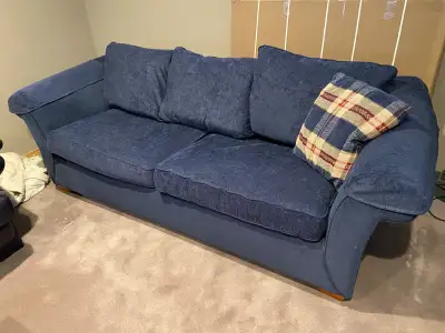  Lazy-Boy Sofa Bed (no smoking no pets), View more