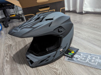 Bell MX9 MIPS Motorcycle Helmet, Brand New, Size Medium