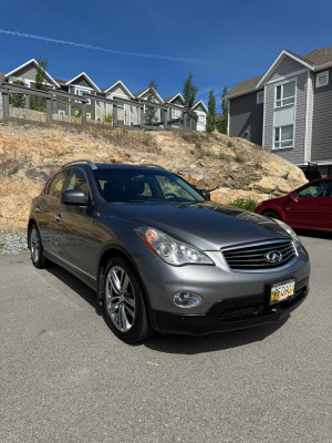 2011 Infiniti EX35 Journey 