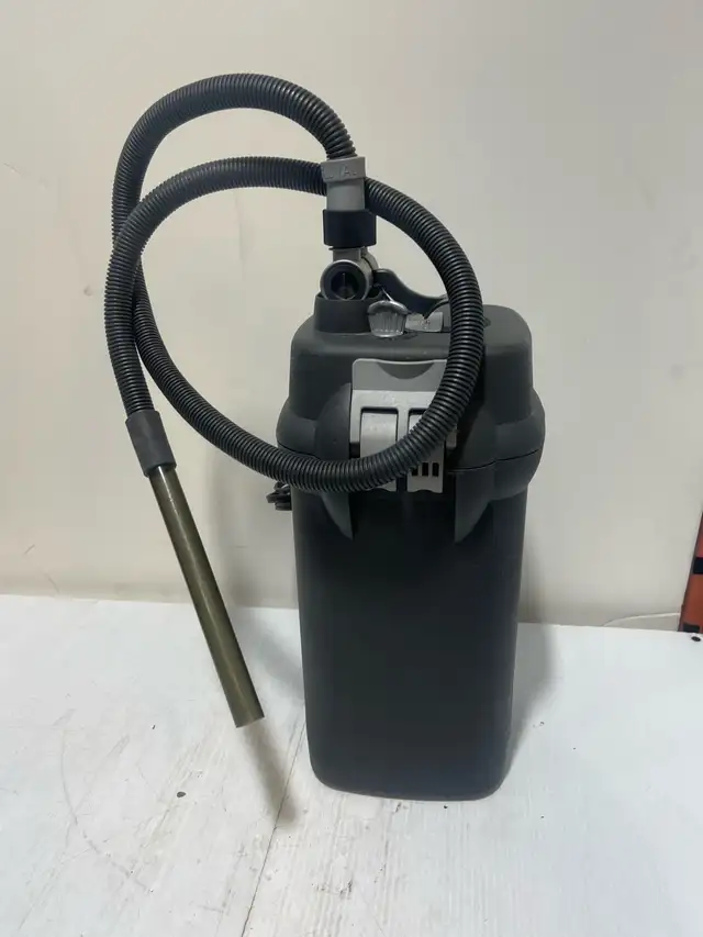 Fluval 205 External Filter in Accessories in City of Montréal - Image 3