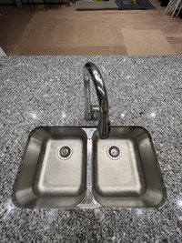 Blanco double bowl undermount sink and Moen Faucet