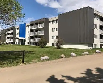 Clearwater Court- 1 - 2 Bedroom Apartments