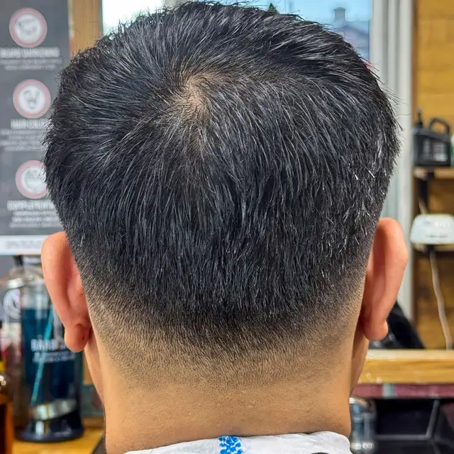 Professional barber560635946584002565
