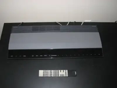 Pour les amateurs de système de son haut de gamme. Voici les appareils Bang & Olufsen à vendre: - Be...