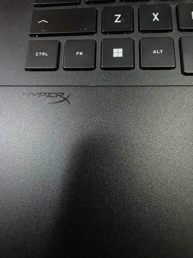 Gaming Laptop529839358372761601