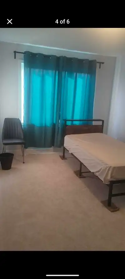 Private room for rent