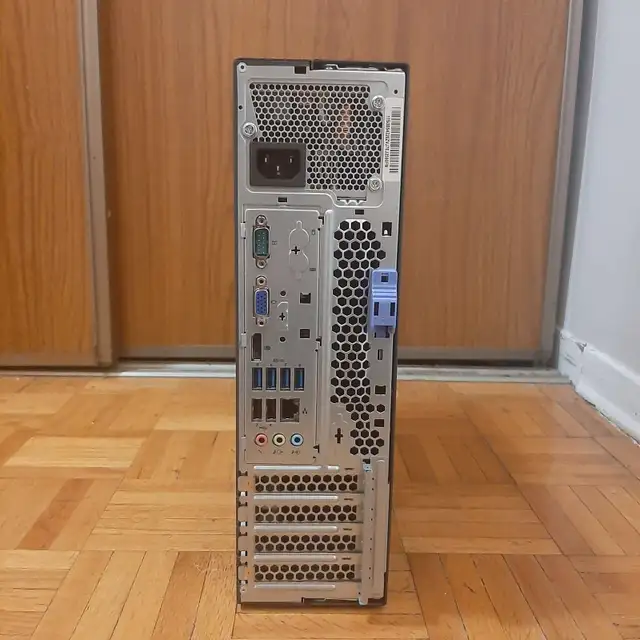 ThinkCentre M82 SFF i5 8GB Win11 in Desktop Computers in City of Toronto - Image 3