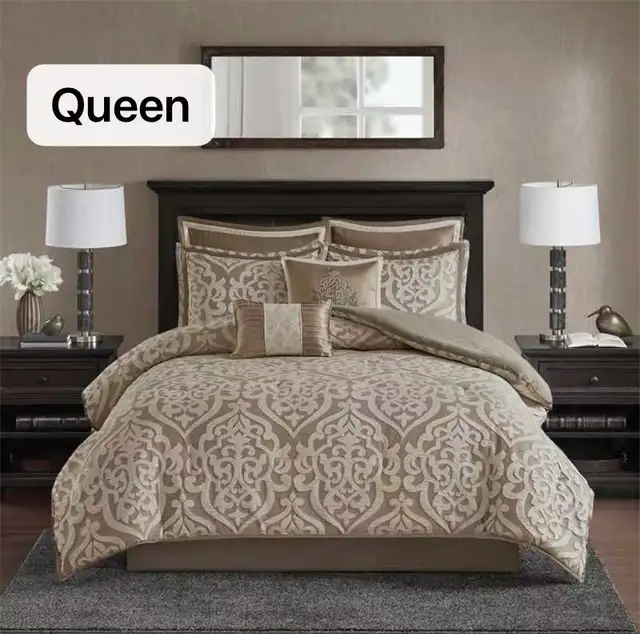 7pieces cotton/polyester Queen King Bed set in Bedding in City of Toronto - Image 3