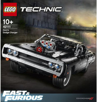 LEGO TECHNIC 42111  DOM'S DODGE CHARGER RACE CAR  Brand New!!!