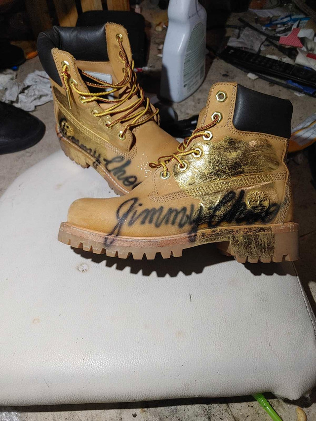 Rare timbs real gold flakes for a real bahdi in Women's - Shoes in Hamilton - Image 3