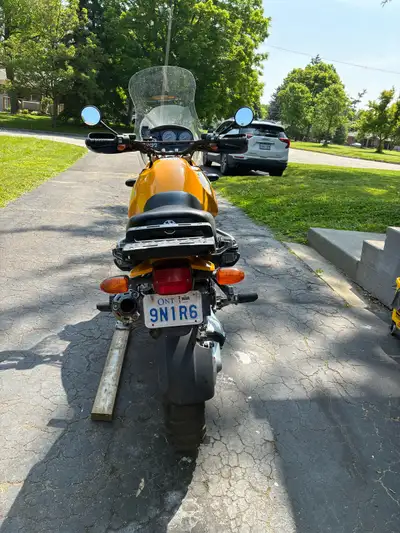 2000 r1150 GS BMW Motorcycle for sale. I purchased it 5 years ago from two wheel motor sports in Gue...