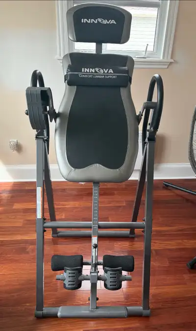 Used only 5 times, great for back pain and for stretching ‍♀️