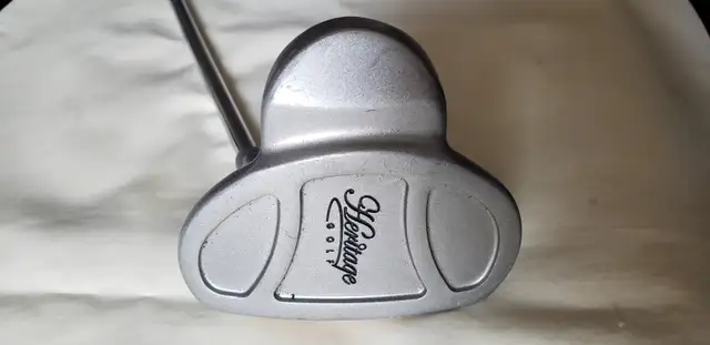 Heritage Golf Putter in Golf in Ottawa - Image 2