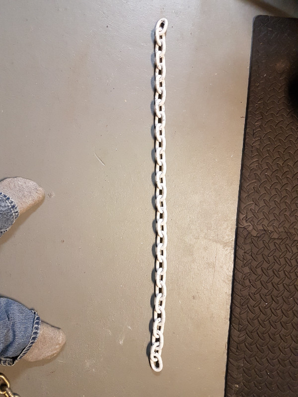 3ft. 3in. Heavy duty chain, $10.00 firm. in Hand Tools in Thunder Bay