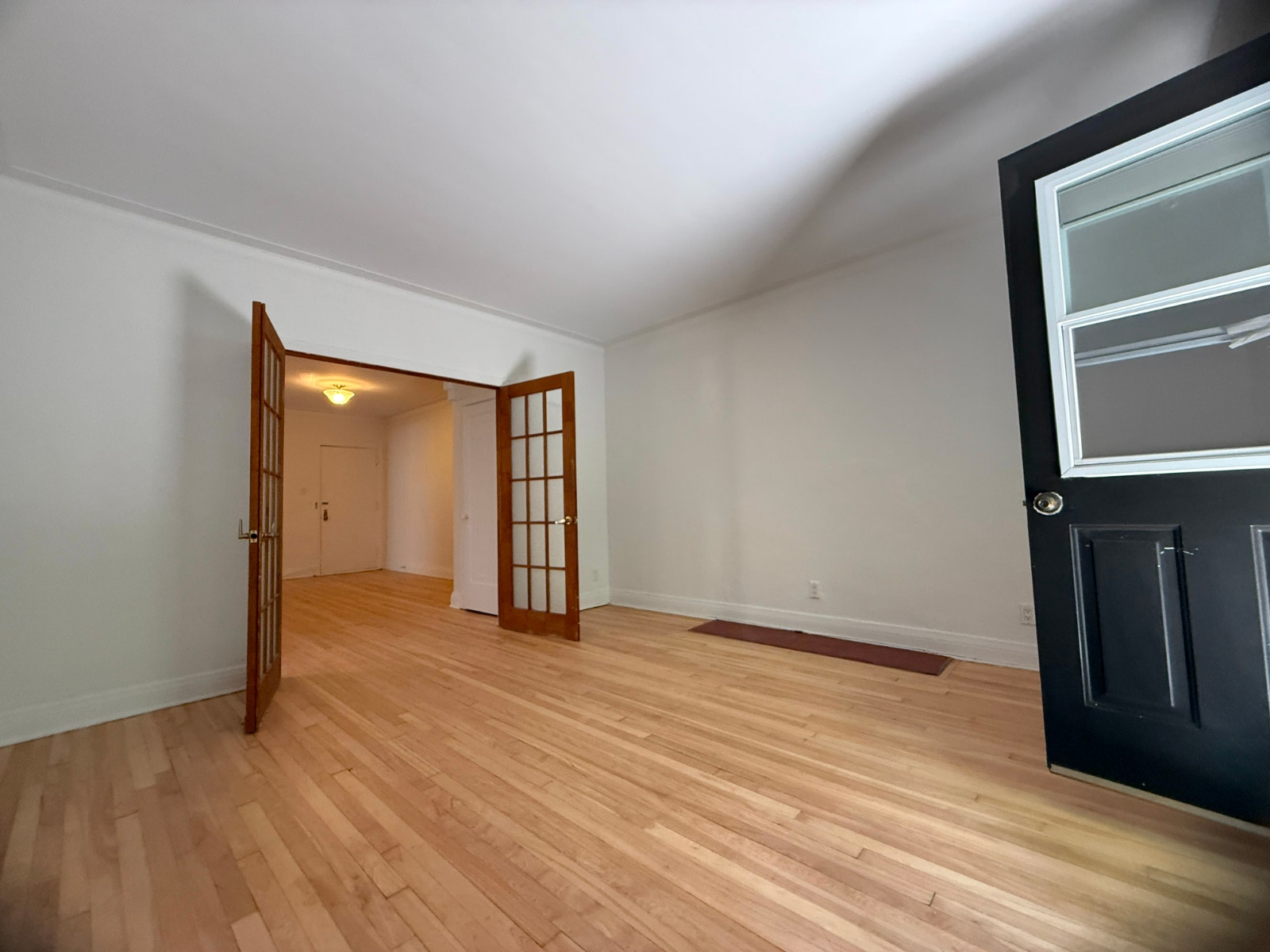 METRO COTE-DES-NEIGES/COTE-SAINTE-CATHERINE — photo 1