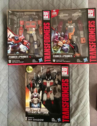 Transformers Power of the Primes Optimus/Primal/Sky Shadow from