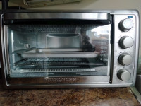 Cook Faster/Easier with B&D Convection Countertop Toaster Oven