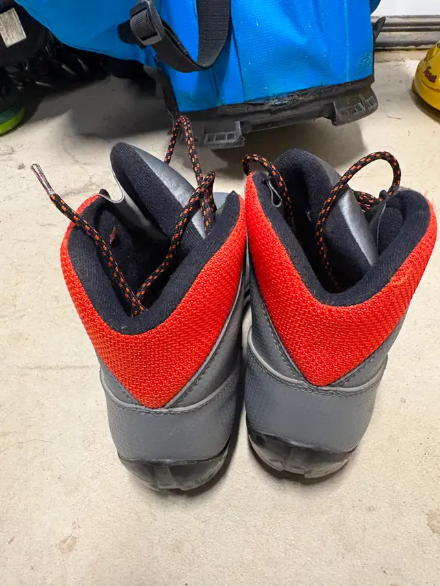 Country ski boots in Ski in Nelson - Image 5