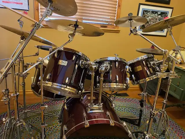 Pearl Masters Custom Extra Maple Drumset in Drums & Percussion in Peterborough - Image 3