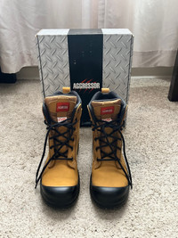 Steel Toe Boots, Woman, 6.5 size, 8 inch