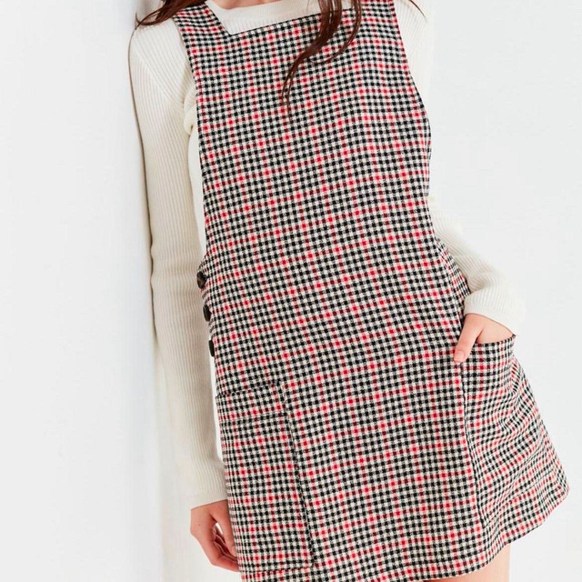 Urban Outfitters Plaid Pinafore Dress - Size: XS in Women's - Dresses & Skirts in Oakville / Halton Region