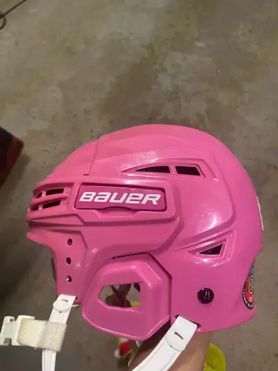 Certified hockey helmet