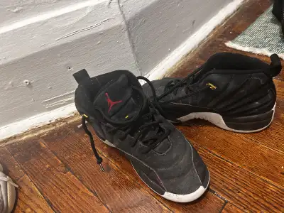 Jordan 12 Retro, View more