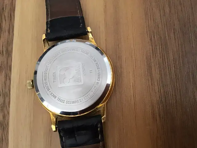 Mickey Timex Watch  in Jewellery & Watches in Markham / York Region - Image 3