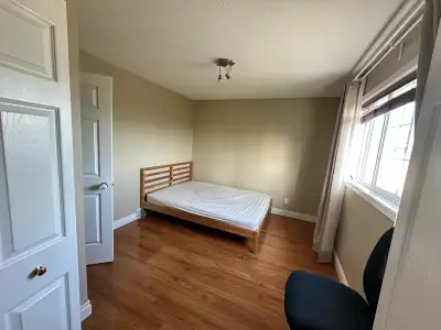 Room for Rent $750/month NW, please read