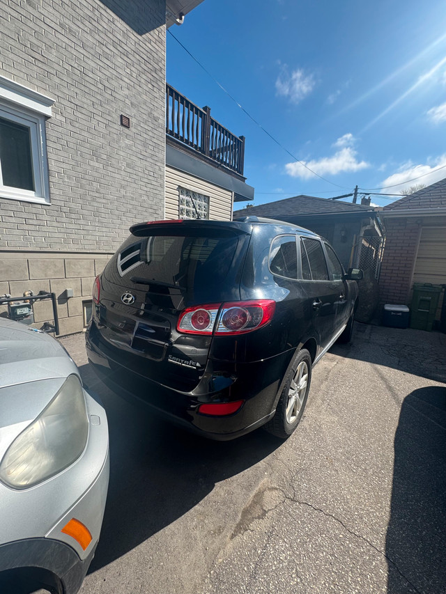 For Sale: 2011 Hyundai Santa Fe Sport in Cars & Trucks in City of Toronto - Image 2