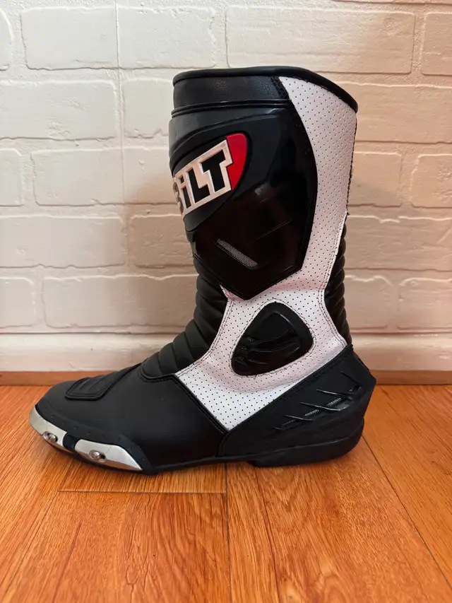 BiLT Motorcycle Racing Boots - Size 42 (US 9) - Black/White in Men's Shoes in City of Toronto - Image 3