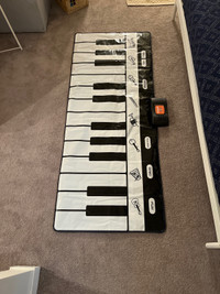 Piano play mat