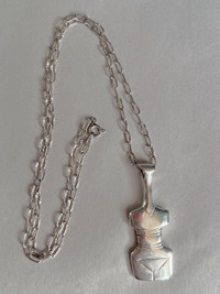 Vintage/MCM Zolotas Sterling Silver Necklace f. Carved Figurine