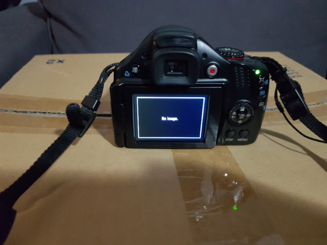 Caméra Canon PowerShot SX30 IS dans Appareils photo et caméras  à Laval/Rive Nord - Image 3