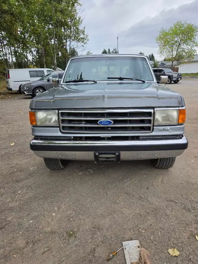 1990 Ford F150 XLT Lariat 4x4