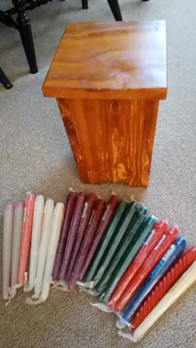 NOVA SCOTIA APPLE WOOD CANDLE BOX WITH CANDLES, View more