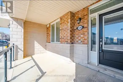 2 BD, 2Parking, 2 Bath(No Sharing) Townhouse