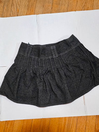 Bennetton wool gray mini skirt