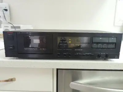 Luxman K-111 Cassette Deck-Dolby B,C,HX-Pro, View more