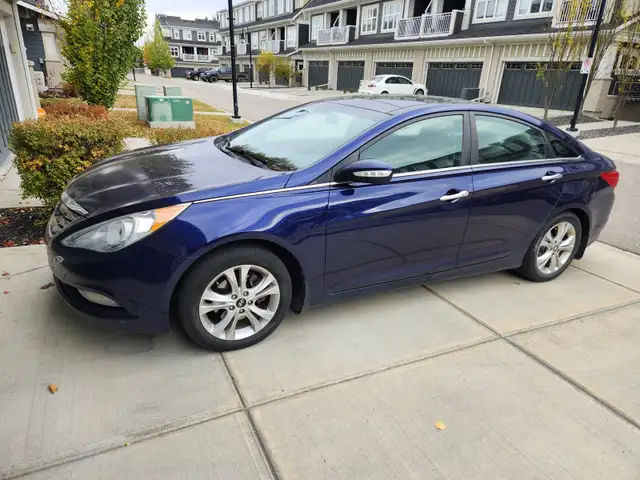 Hyundai Sonata LTD - Excellent Condition