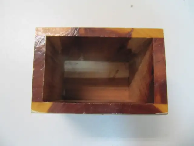 Classic Solid Wood Custom Made Bicycle Playing Card Deck Holder in Arts & Collectibles in Mississauga / Peel Region - Image 3