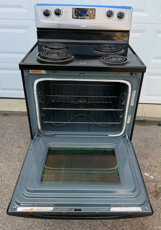 30” WHIRLPOOL STOVE ELECTRIC COIL TOP STAINLESS STEEL  in Stoves, Ovens & Ranges in City of Toronto - Image 4