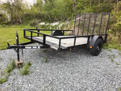 Utility Trailer with papers, excellent condition
