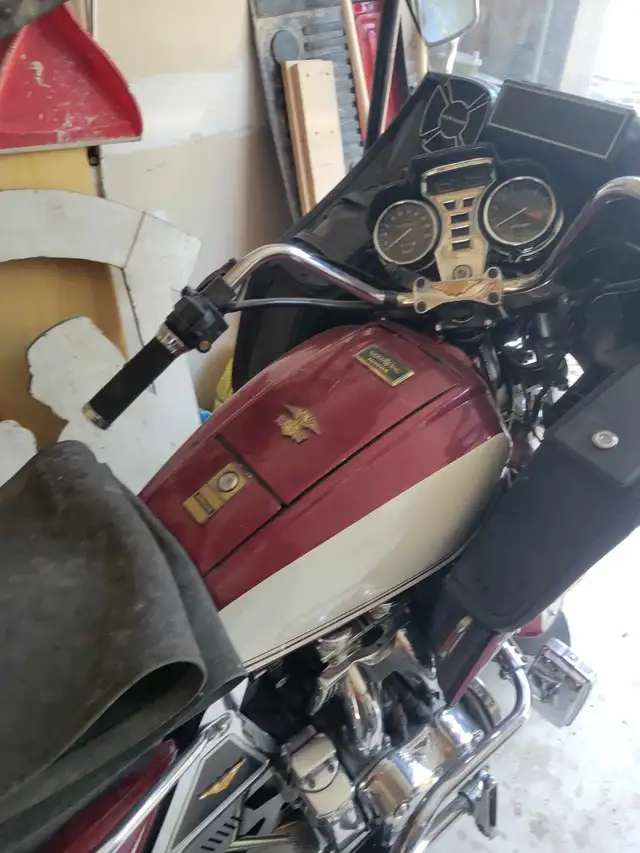 1982 honda goldwing in Touring in St. Catharines - Image 6