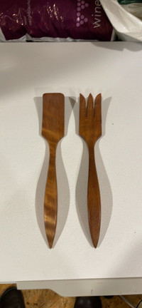 Salad utensils (wood) 