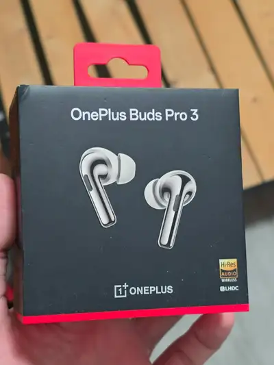 TRADE OR SALE OPEN BOX ONEPLUS BUDS PRO 3 TRADE FOR A PHONE OR G, View more