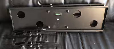 Heavy Duty TV mount - for upto 65 inch TV The mount allows the TV to be extended out and swivelled ⭐...