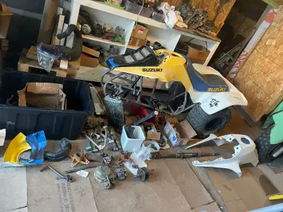 86 Suzuki LT250r parts. Lots of good parts, transmission, rear axle, seat, plastics and more. If you...