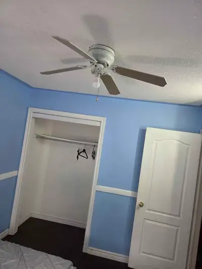 PRIVATE ROOM FOR RENT – MALE TENANT Looking for a clean, comfortable, and conveniently located place...