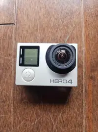 GoPro Hero 4 avec stabilisateur et accessoires 